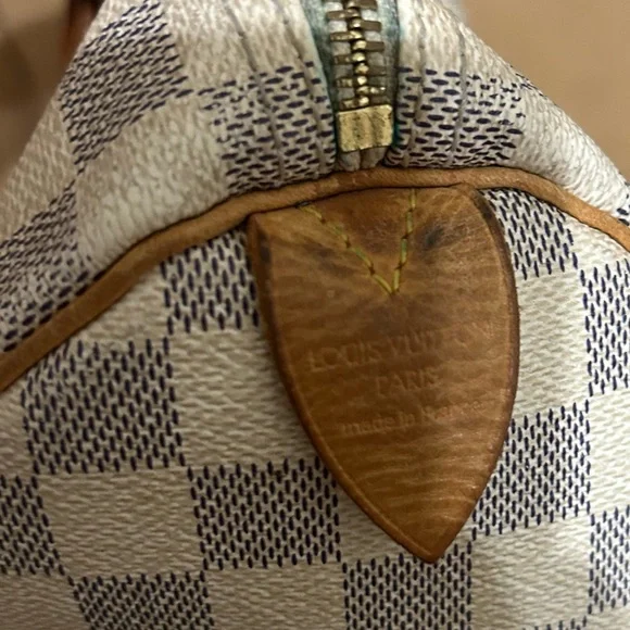 Louis Vuitton Checkered Bag with Tan Accents - Picture 5 of 6
